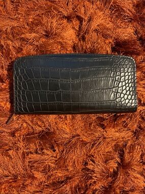 a new day Black Croc-Embossed Zip Card Holder Wallet
